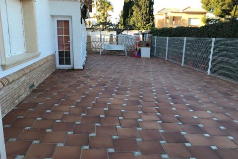 Villa for sale Cabo Roig, Alicante, Spain 7 bedrooms, 500 sq.m. No. 115887 - photo 7