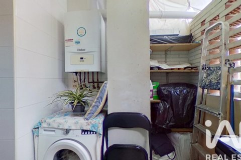 Apartment for sale in El Vendrell, Tarragona, Spain 3 bedrooms, 91 sq.m. No. 184660 - photo 28