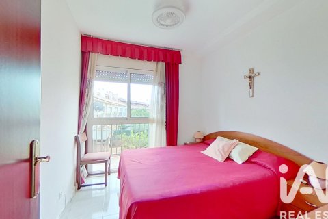 Apartment for sale in El Vendrell, Tarragona, Spain 3 bedrooms, 91 sq.m. No. 184660 - photo 12