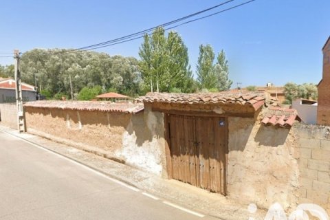 Zemes gabals pārdošanā Villaturiel, Leon, Spānijā 910 m2 Nr. 184661 - attēls 4