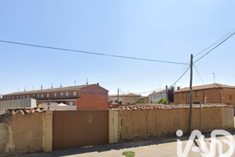 Zemes gabals pārdošanā Villaturiel, Leon, Spānijā 910 m2 Nr. 184661 - attēls 6