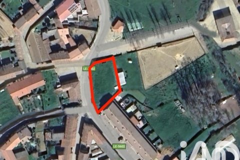 Zemes gabals pārdošanā Villaturiel, Leon, Spānijā 910 m2 Nr. 184661 - attēls 2