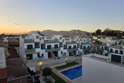 Duplex à vendre à Bigastro, Alicante, Espagne, 3 chambres, 163 m2 No. 151458 - photo 12