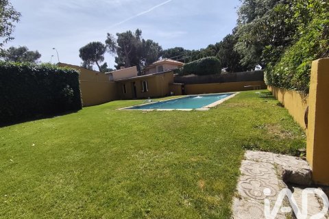 House à louer à Galapagar, Madrid, Espagne, 3 chambres, 200 m2 No. 173408 - photo 2