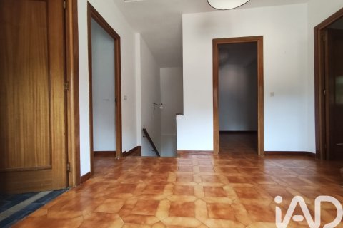 House à louer à Galapagar, Madrid, Espagne, 3 chambres, 200 m2 No. 173408 - photo 13