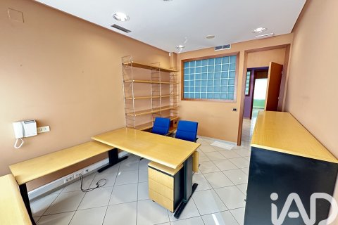 Lokal usługowy w Leon, Hiszpania 5 sypialni, 130 mkw. nr 173411 – zdjęcie 7
