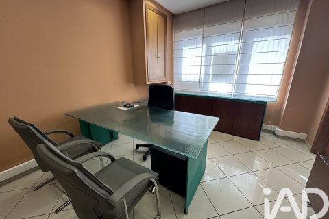 Lokal usługowy w Leon, Hiszpania 5 sypialni, 130 mkw. nr 173411 – zdjęcie 2