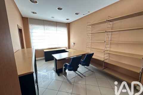 Lokal usługowy w Leon, Hiszpania 5 sypialni, 130 mkw. nr 173411 – zdjęcie 8
