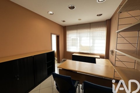 Lokal usługowy w Leon, Hiszpania 5 sypialni, 130 mkw. nr 173411 – zdjęcie 9