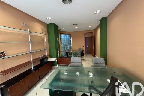Lokal usługowy w Leon, Hiszpania 5 sypialni, 130 mkw. nr 173411 – zdjęcie 3