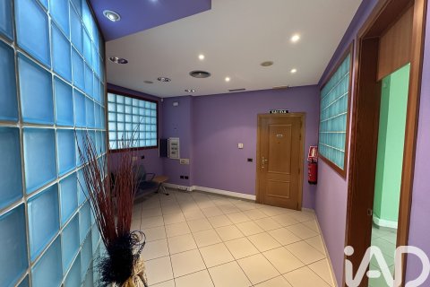 Lokal usługowy w Leon, Hiszpania 5 sypialni, 130 mkw. nr 173411 – zdjęcie 26