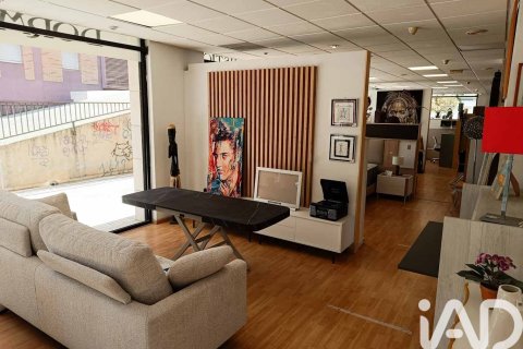 Lokal usługowy w Vilanova i la Geltru, Barcelona, Hiszpania 500 mkw. nr 173410 – zdjęcie 11