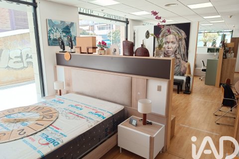 Lokal usługowy w Vilanova i la Geltru, Barcelona, Hiszpania 500 mkw. nr 173410 – zdjęcie 10