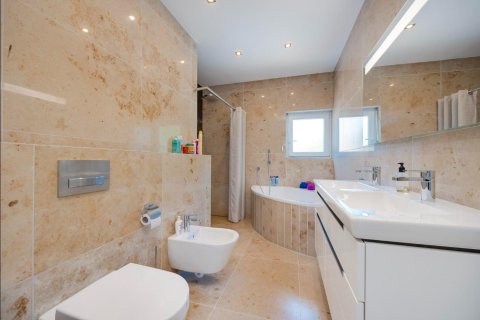 Huvila myytävänä Rojales, Alicante, Espanja, 4 makuuhuonetta, 420 m2 No. 194192 - kuva 13