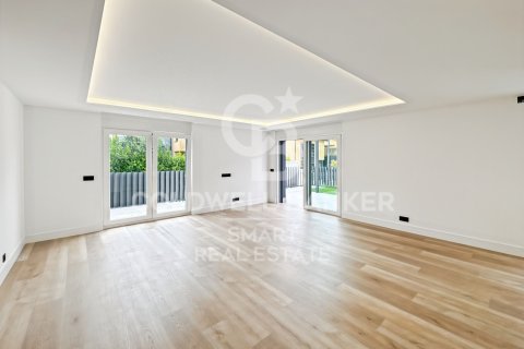 House for sale in Oleiros, A Coruna, Spain 4 bedrooms, 342 sq.m. No. 160204 - photo 25