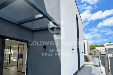 House for sale in Oleiros, A Coruna, Spain 4 bedrooms, 342 sq.m. No. 160204 - photo 17