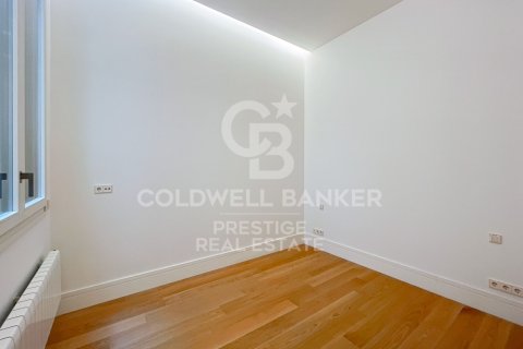 Wohnung zum Verkauf in Barcelona, Spanien 3 Schlafzimmer, 232 m2 Nr. 160202 - Foto 19