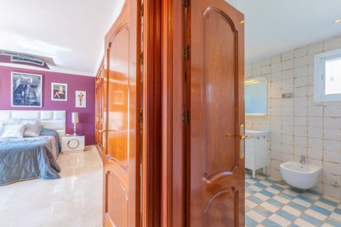 Villa zum Verkauf Las Lagunas, Malaga, Spanien 4 Schlafzimmer, 389 m2 Nr. 109703 - Foto 24