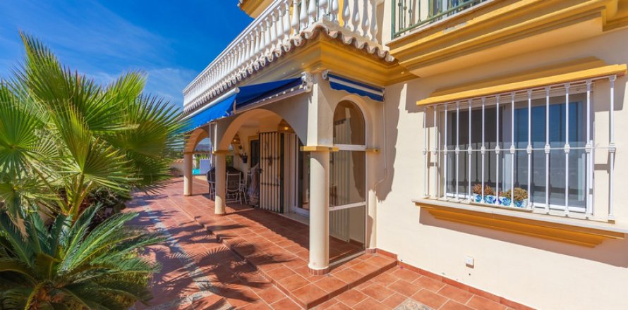 Villa Las Lagunas, Malaga, Spanien 4 Schlafzimmer, 389 m2 Nr. 109703