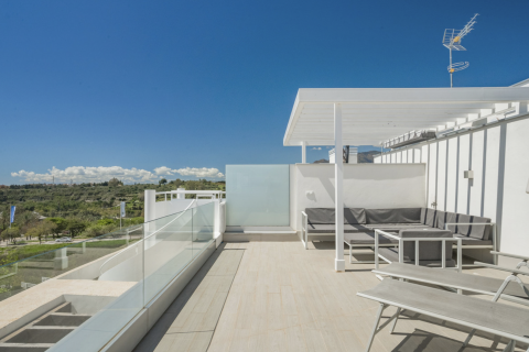 Duplex for sale Estepona, Malaga, Spain 2 bedrooms, 94 sq.m. No. 109669 - photo 6