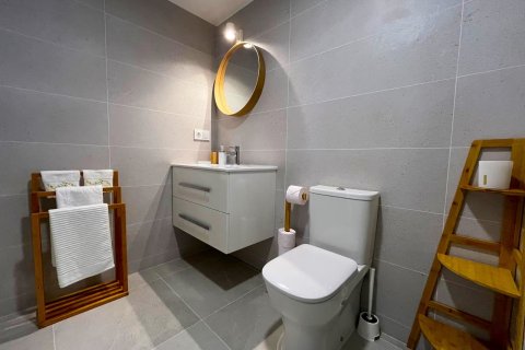 Apartment for rent in Palma de Majorca, Mallorca, Spain 2 bedrooms, 97 sq.m. No. 196748 - photo 11