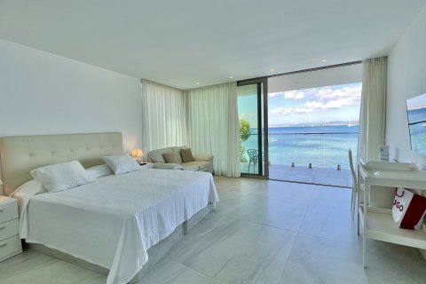 Wohnung zur Miete in Colonia De Sant Jordi, Mallorca, Spanien 4 Schlafzimmer, 420 m2 Nr. 196744 - Foto 18