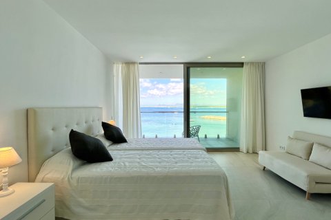 Wohnung zur Miete in Colonia De Sant Jordi, Mallorca, Spanien 4 Schlafzimmer, 420 m2 Nr. 196744 - Foto 14