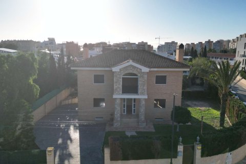 Villa zum Verkauf in El Campello, Alicante, Spanien 3 Schlafzimmer, 370 m2 Nr. 176446 - Foto 21