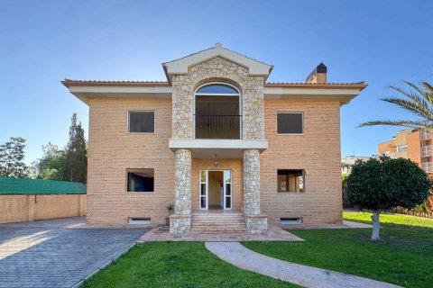 Villa zum Verkauf in El Campello, Alicante, Spanien 3 Schlafzimmer, 370 m2 Nr. 176446 - Foto 17