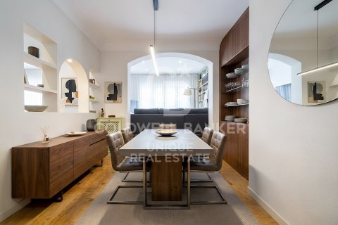 Kattohuoneisto myytävänä Madrid, Espanja, 3 makuuhuonetta, 170 m2 No. 157117 - kuva 3