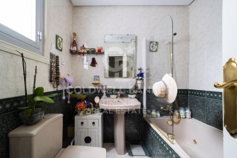 Kattohuoneisto myytävänä Madrid, Espanja, 3 makuuhuonetta, 170 m2 No. 157117 - kuva 27