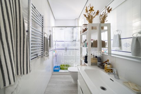 Kattohuoneisto myytävänä Madrid, Espanja, 3 makuuhuonetta, 170 m2 No. 157117 - kuva 30