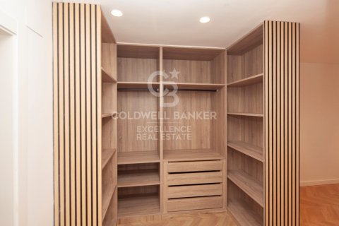 Apartamento en venta en Valencia, València, España 4 dormitorios, 171 m2 No. 157118 - foto 24