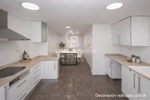 Apartamento en venta en Valencia, València, España 4 dormitorios, 171 m2 No. 157118 - foto 3