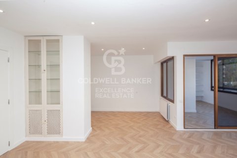 Apartment à vendre à Valencia, Espagne, 4 chambres, 171 m2 No. 157118 - photo 12