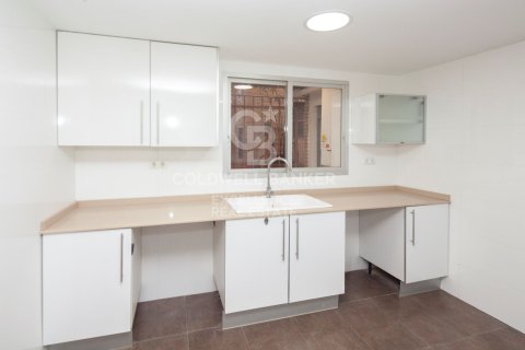 Apartamento en venta en Valencia, València, España 4 dormitorios, 171 m2 No. 157118 - foto 19