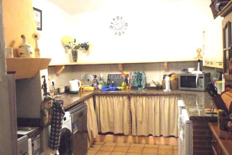 House for sale in El Hijate, Almeria, Spain 4 bedrooms, 203 sq.m. No. 184128 - photo 5