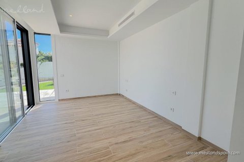Villa for sale Benissa, Alicante, Spain 4 bedrooms, 615 sq.m. No. 49088 - photo 9