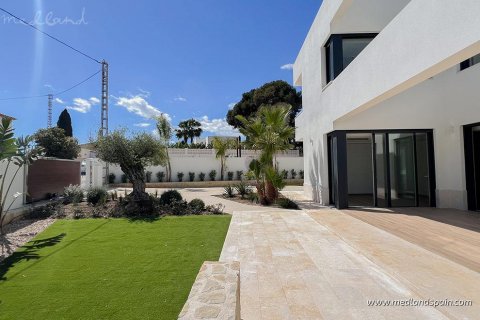 Villa for sale Benissa, Alicante, Spain 4 bedrooms, 615 sq.m. No. 49088 - photo 3