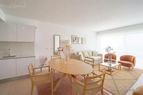Apartamento en venta en Estepona, Málaga, España 2 dormitorios, 117 m2 No. 104699 - foto 5