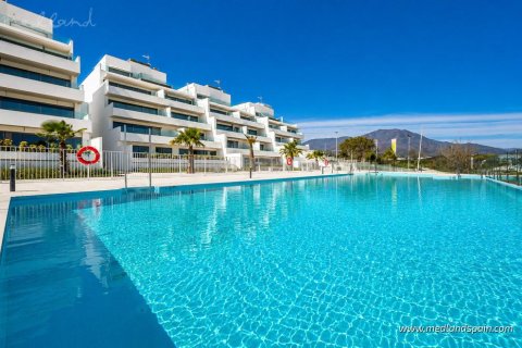 Apartamento en venta en Estepona, Málaga, España 2 dormitorios, 117 m2 No. 104699 - foto 4