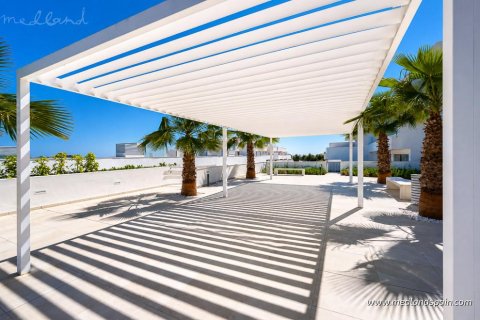 Apartamento en venta en Estepona, Málaga, España 2 dormitorios, 117 m2 No. 104699 - foto 12