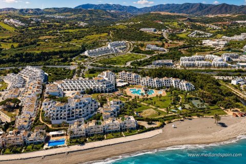 Apartamento en venta en Estepona, Málaga, España 2 dormitorios, 117 m2 No. 104699 - foto 15