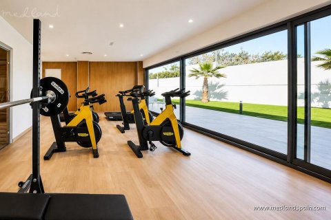 Apartamento en venta en Estepona, Málaga, España 2 dormitorios, 117 m2 No. 104699 - foto 13