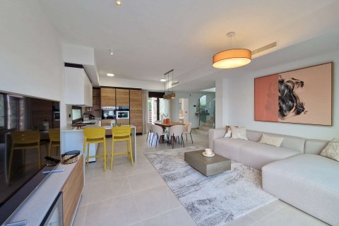 Villa en venta en Finestrat, Alicante, España 3 dormitorios, 307 m2 No. 176560 - foto 1