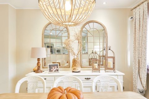 Villa for sale in Monovar, Alicante, Spain 5 bedrooms, 612 sq.m. No. 176561 - photo 20