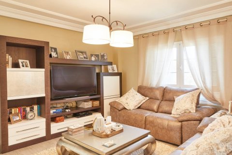 Villa for sale in Monovar, Alicante, Spain 5 bedrooms, 612 sq.m. No. 176561 - photo 25