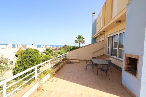 Townhouse à vendre à Alicante, Espagne, 3 chambres, 164 m2 No. 189995 - photo 3