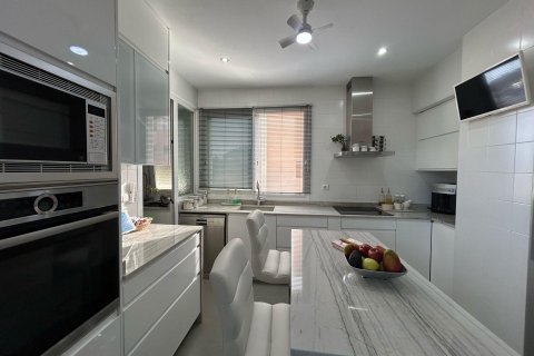 Penthouse à vendre à Finestrat, Alicante, Espagne, 3 chambres, 172 m2 No. 165565 - photo 9