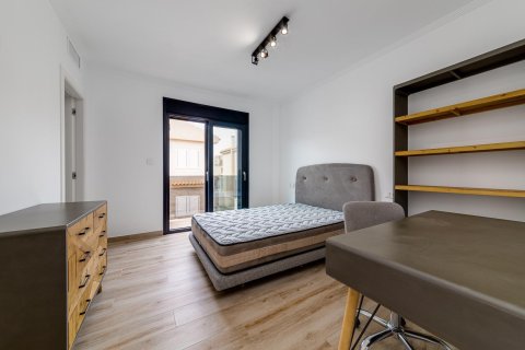 Villa à vendre à Torrevieja, Alicante, Espagne, 210 m2 No. 165568 - photo 15